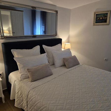 Apartments Duje Split Exterior foto