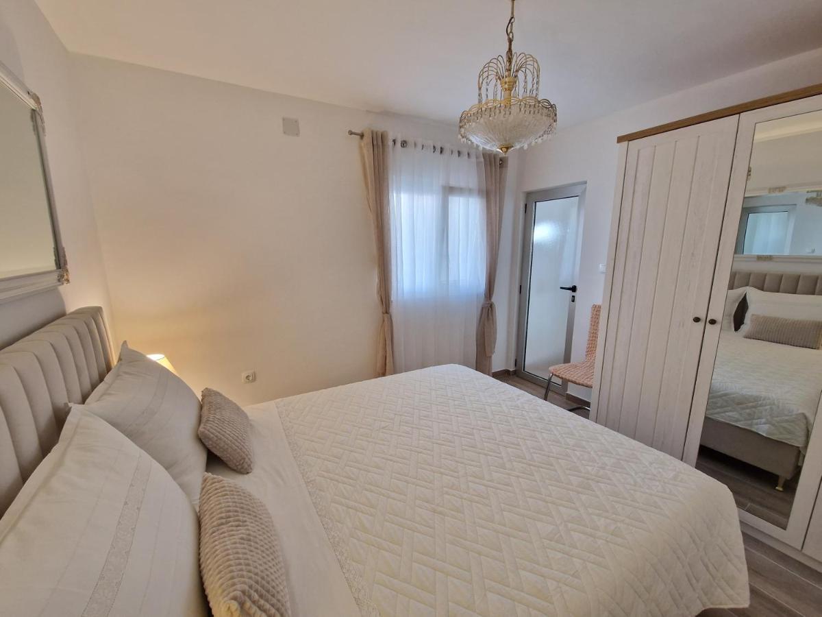 Apartments Duje Split Exterior foto
