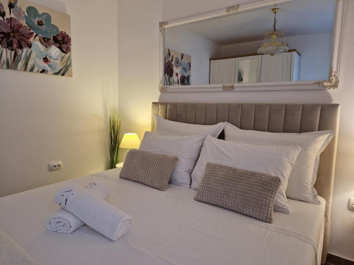 Apartments Duje Split Exterior foto