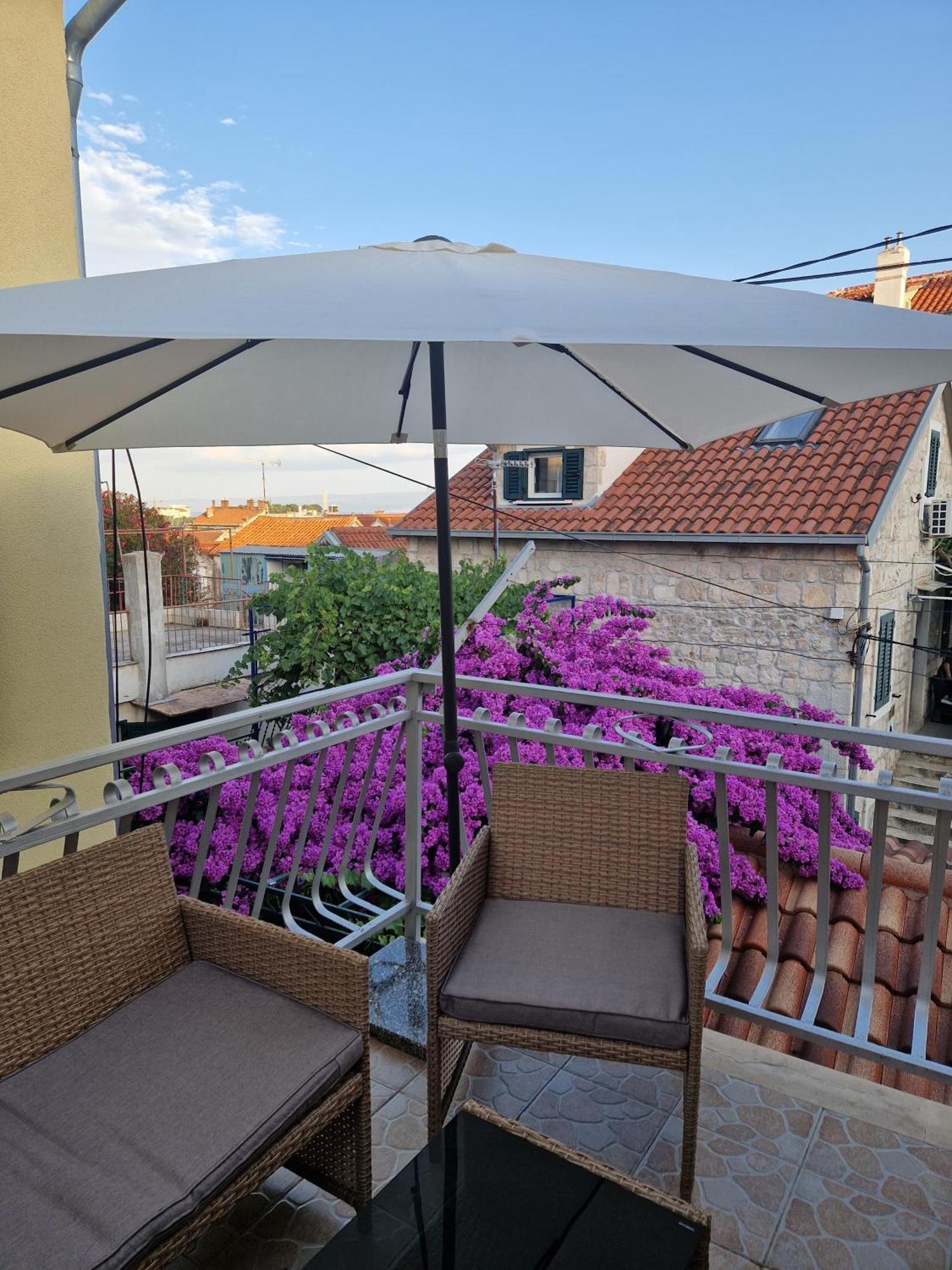 Apartments Duje Split Exterior foto